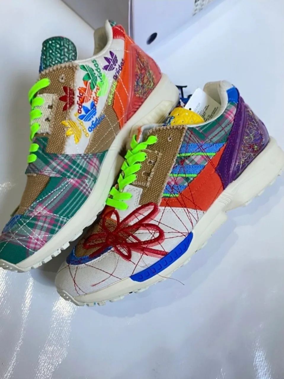 Sean Wotherspoon x Adidas ZX 8000 Super Earth - Calçados