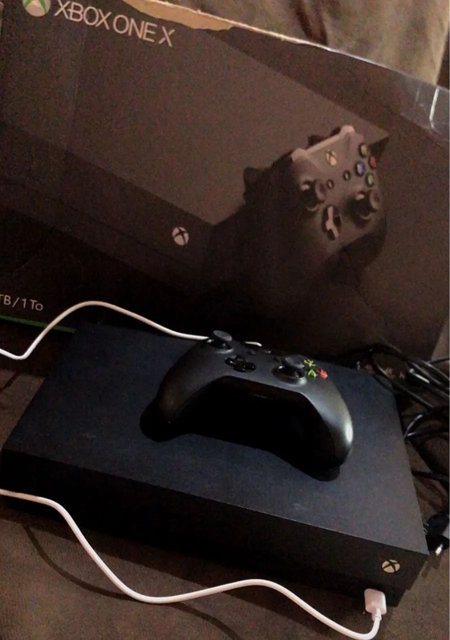 XBOX ONE X - Consoles de Vídeo Game - Itoupava Central, Blumenau