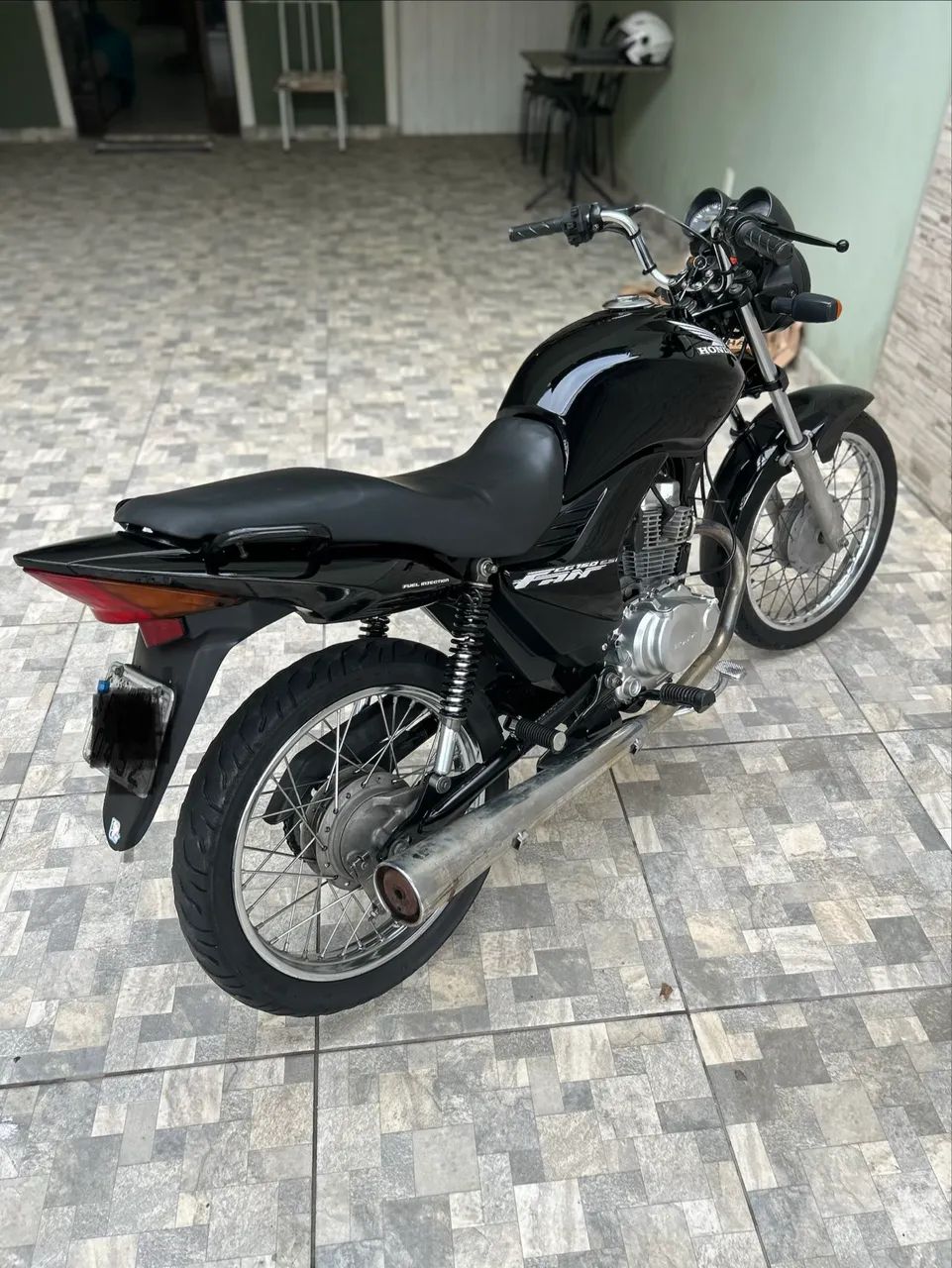 HONDA CG 150 FAN FLEX  - 2012  - Foto 2