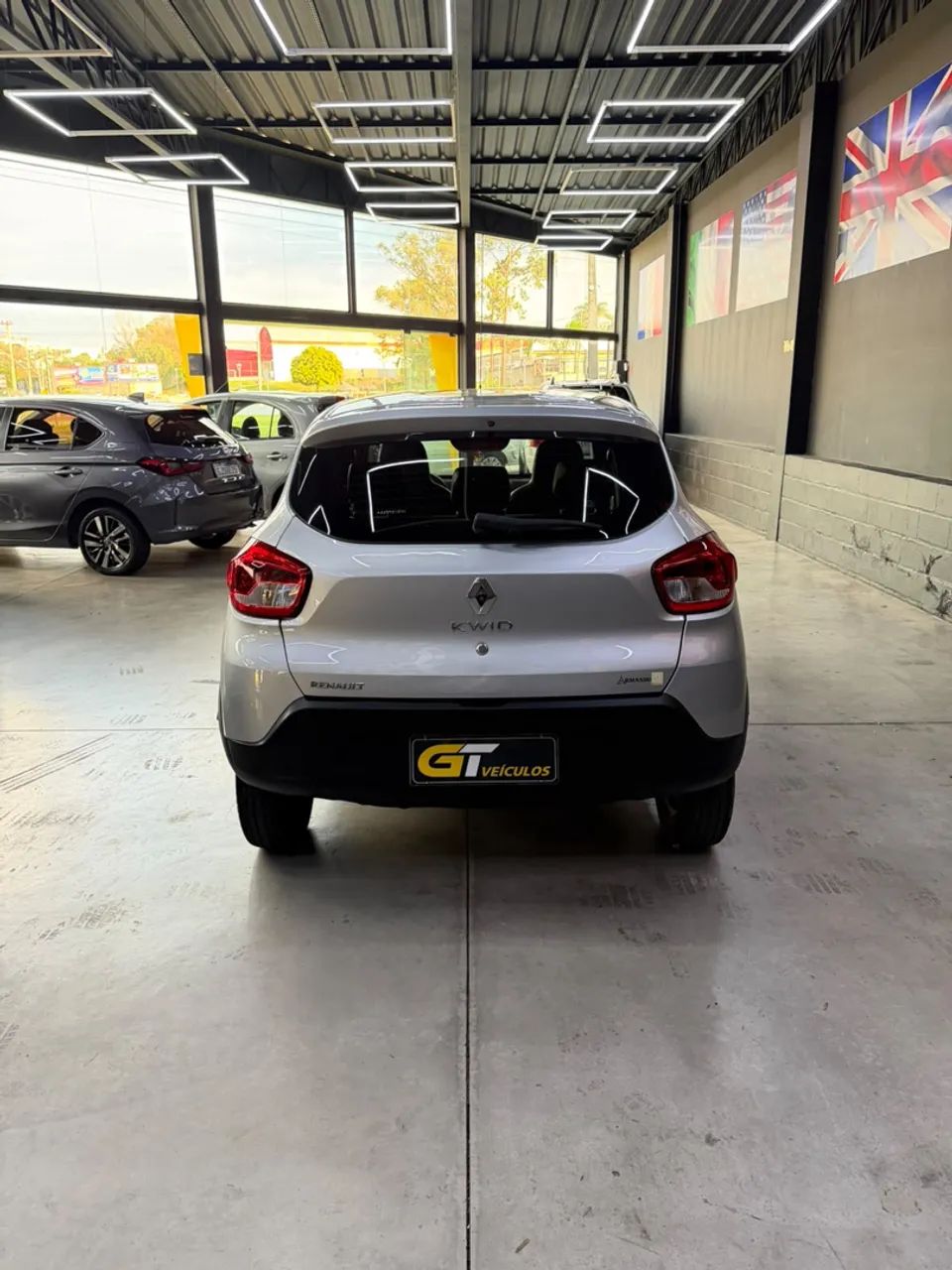 Renault Kwid 1.0 Intense 2018 - Foto 5