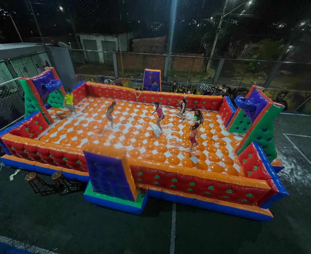 Aluguel Futebol de Sabão 12x6