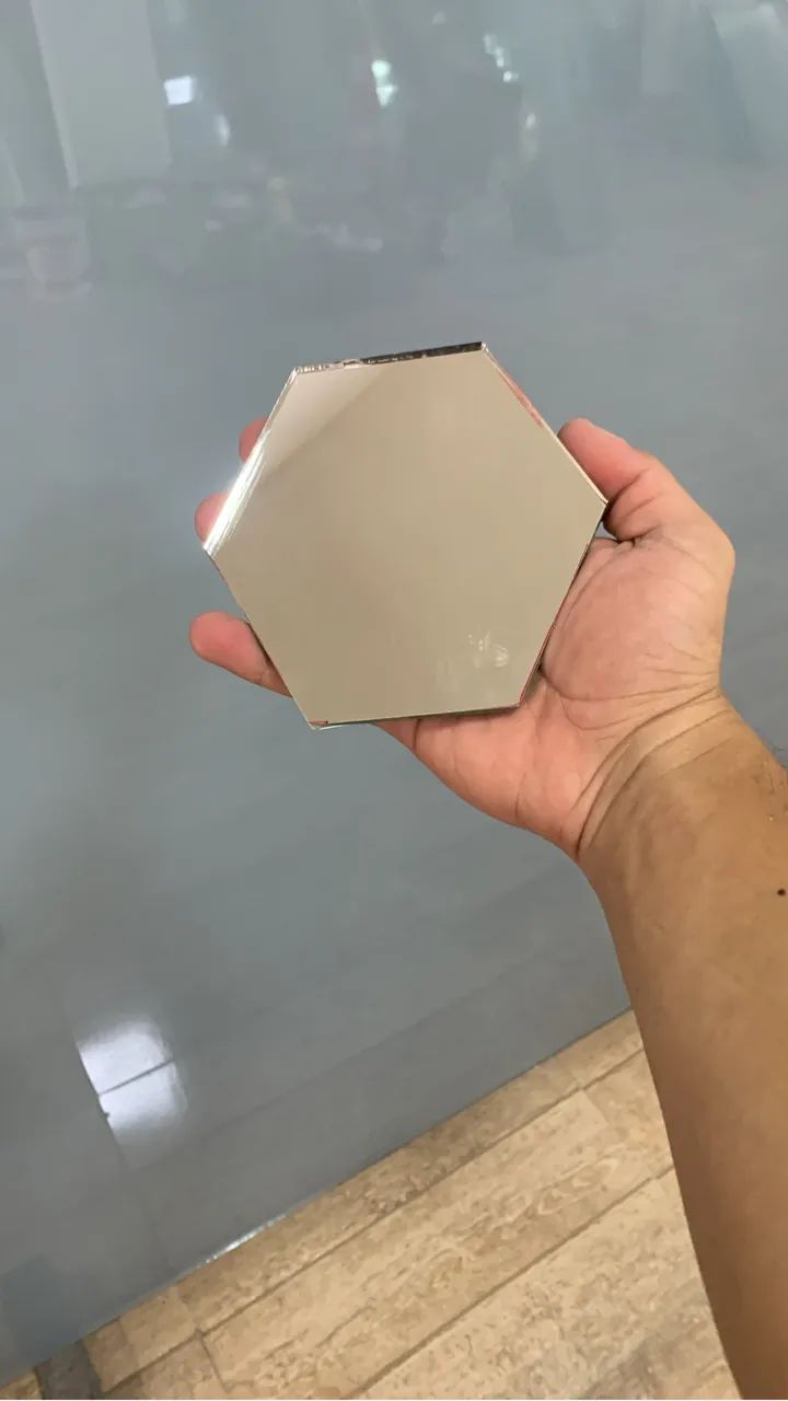 Kit de Espelhos Hexagonais - Deixe Sua Parede Sofisticada! - Foto 3