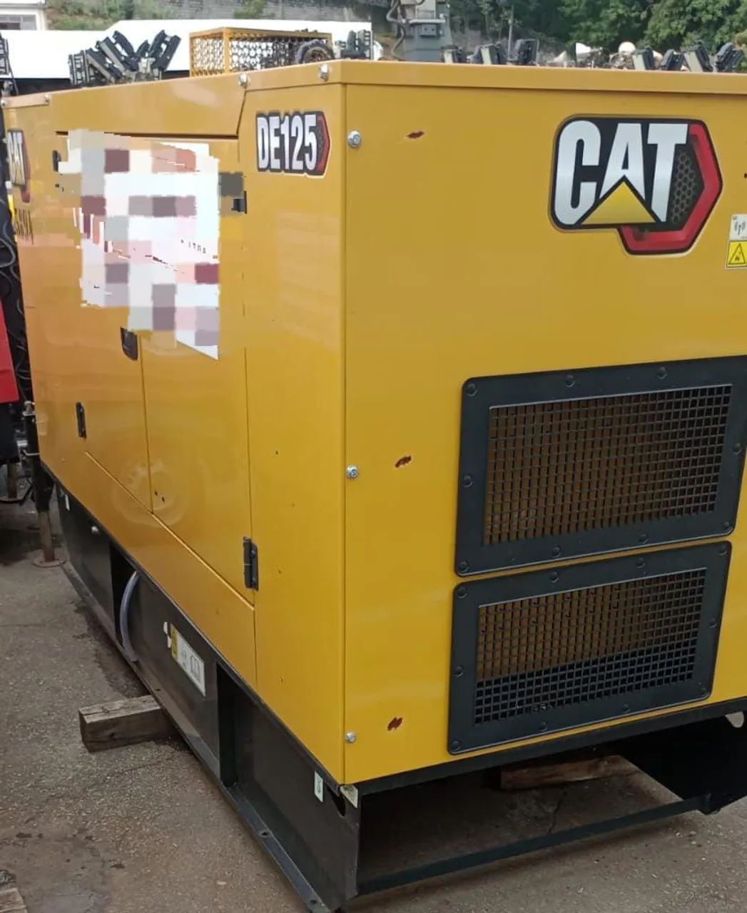 GRUPO GERADOR DE ENERGIA 125 KVA 700 HRS DE USO ANO 2024