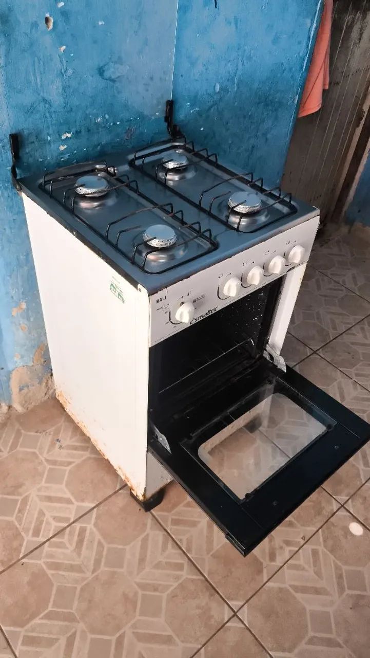 Vendo geladeira e fogão  - Foto 2