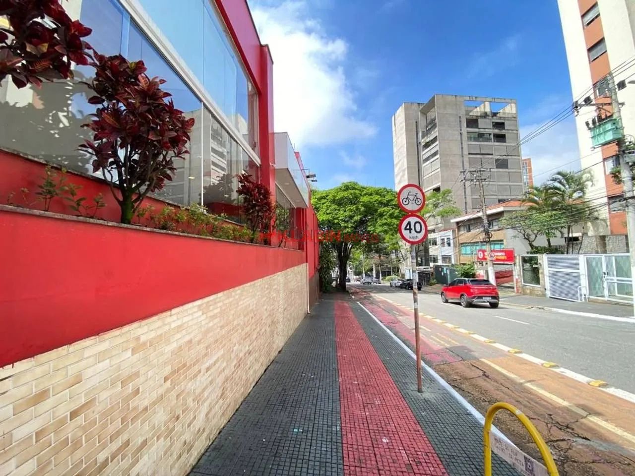 Loja/Ponto Comercial de Esquina com 514m² de Área Construída e 438m² de Terreno em Localiz - Foto 5