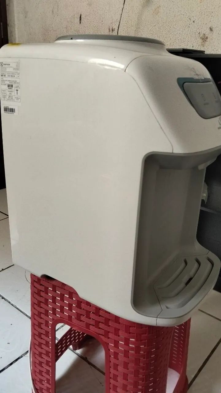 Vendo Bebedouro Eletrolux  - Foto 2