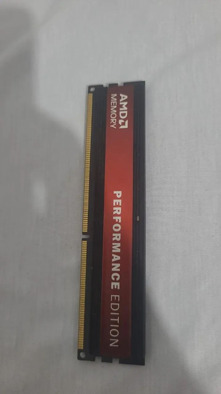 Vendo memória RAM pc 4GB ddr3 funcionando perfeitamente  - Foto 3