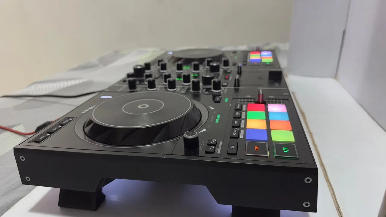 OPORTUNIDADE Controladora DJ Hercules Inpulse 500 + Cabos - Foto 2