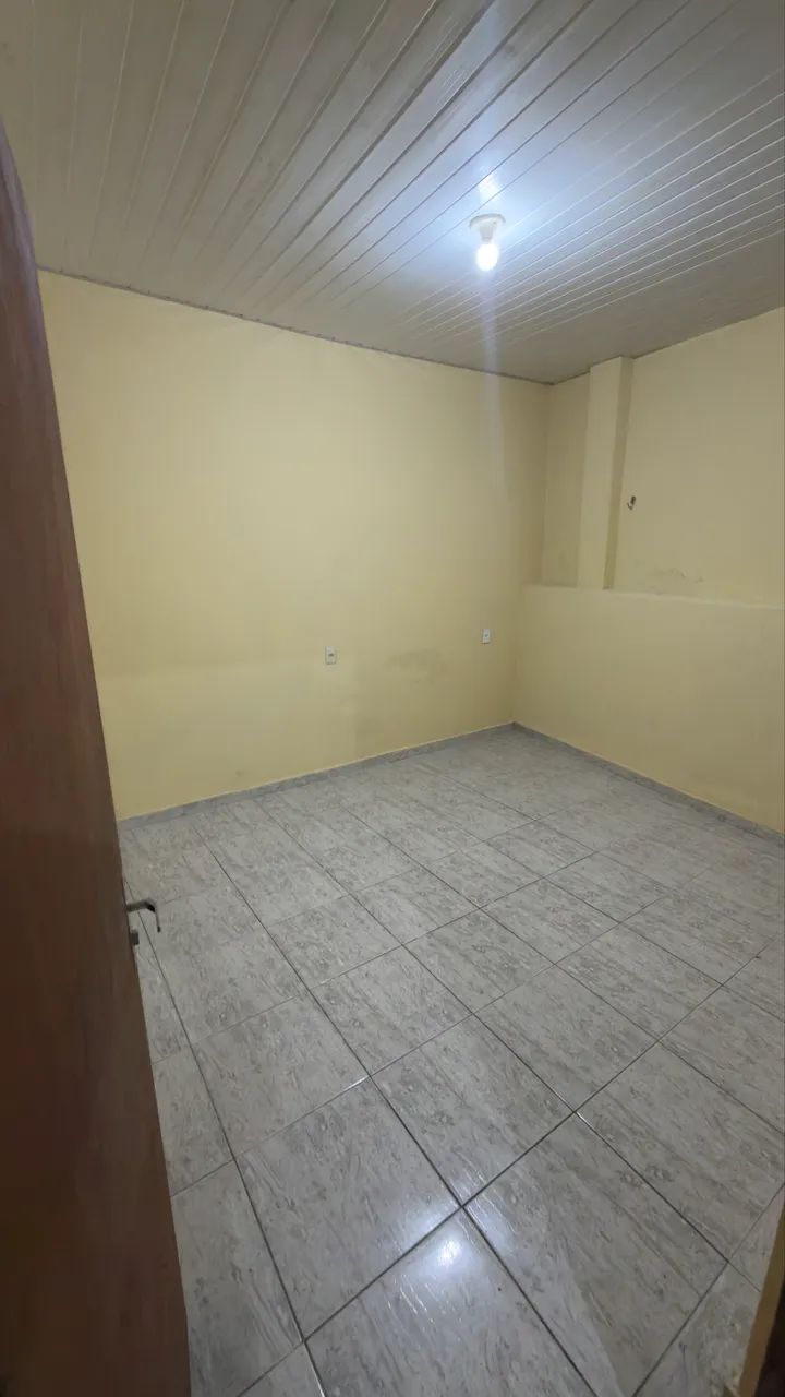 Alugo apto no centro 