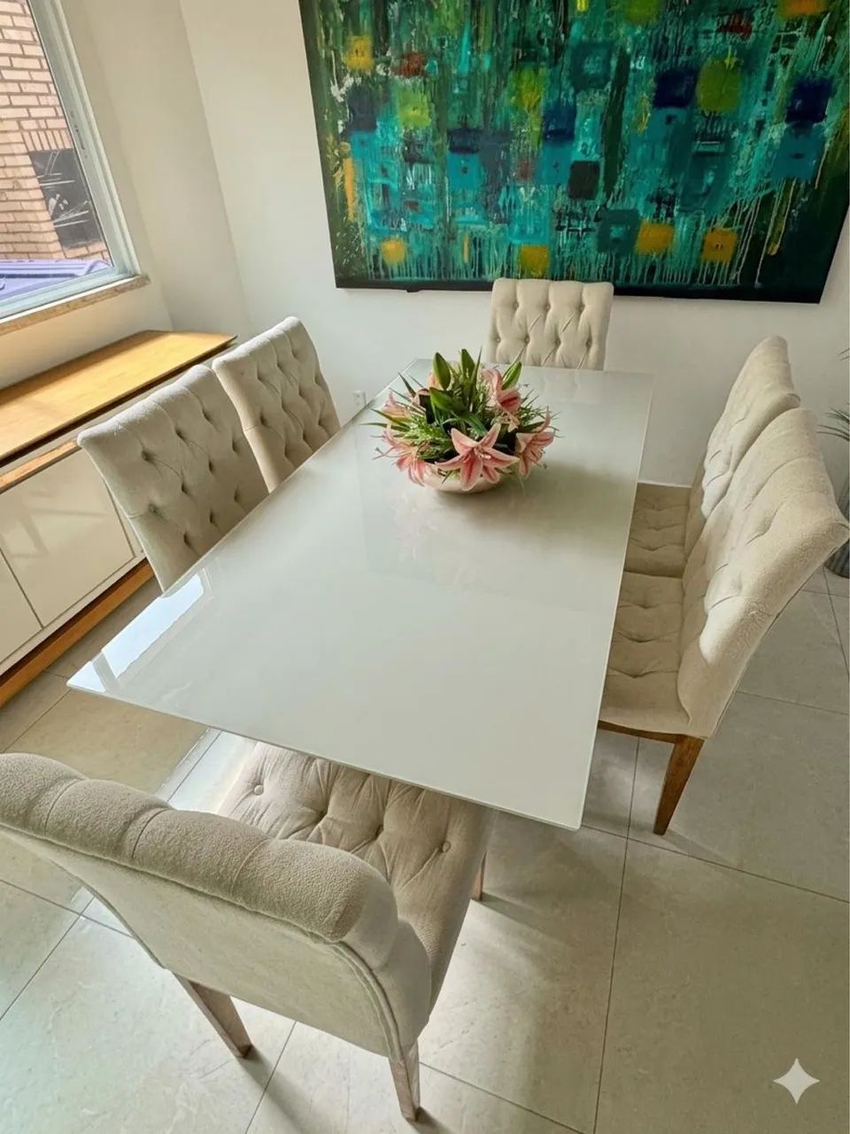 Conjunto de mesa de jantar elegante com 6 cadeiras estofadas  - Foto 3
