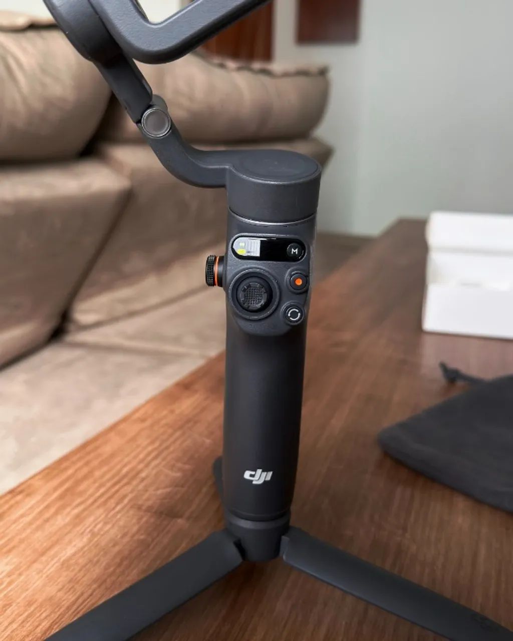 Estabilizador DJI Osmo Mobile 6 - Foto 3