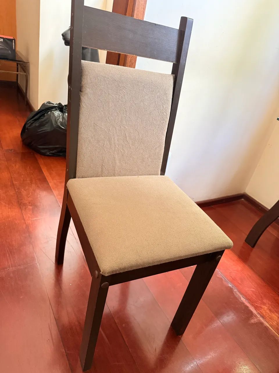 Mesa de canto 4 lugares - Foto 4