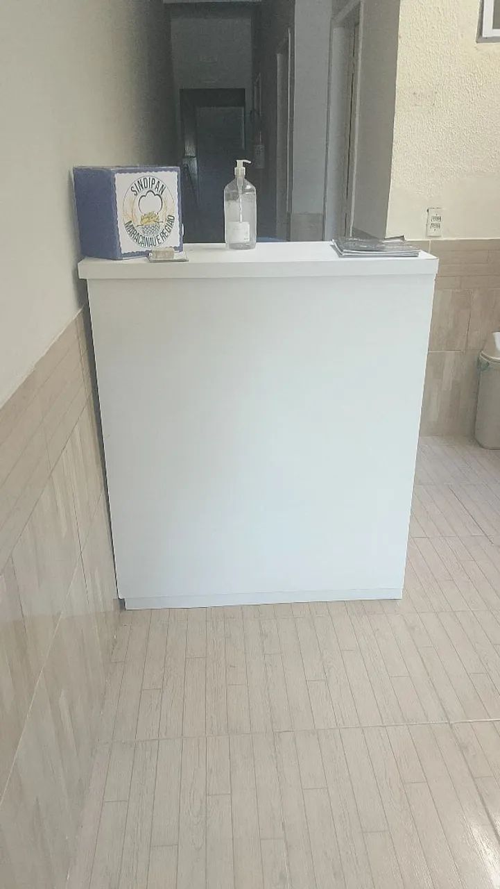 Vende-se balcão de recepção  - Foto 2
