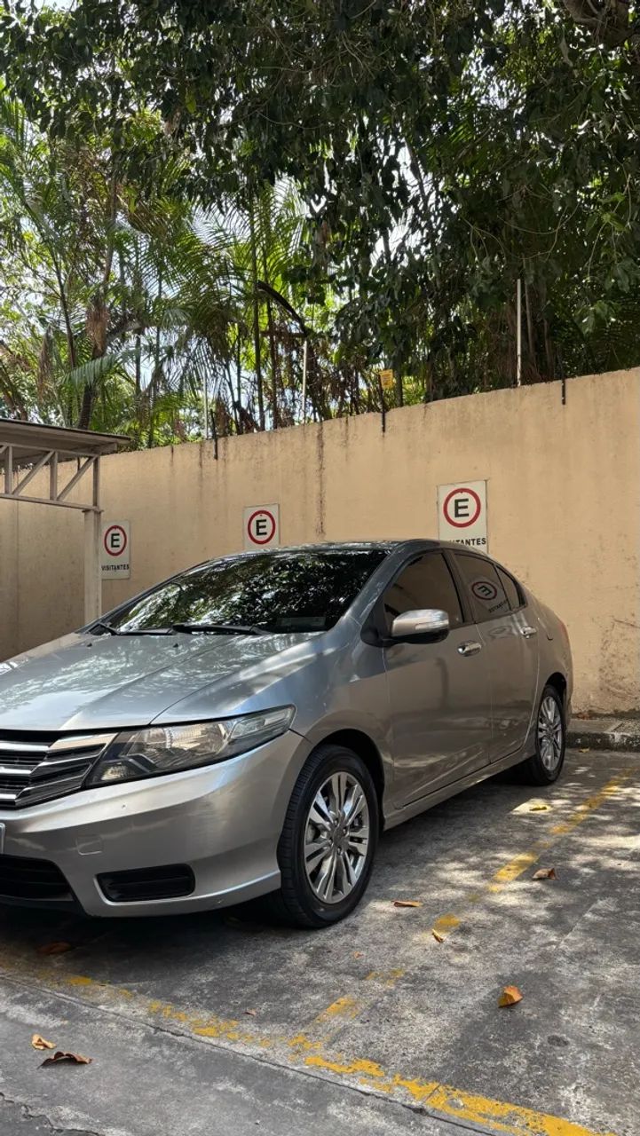 Honda City 1.5 EX 16V FLEX 4P AUTOMÁTICO 2013