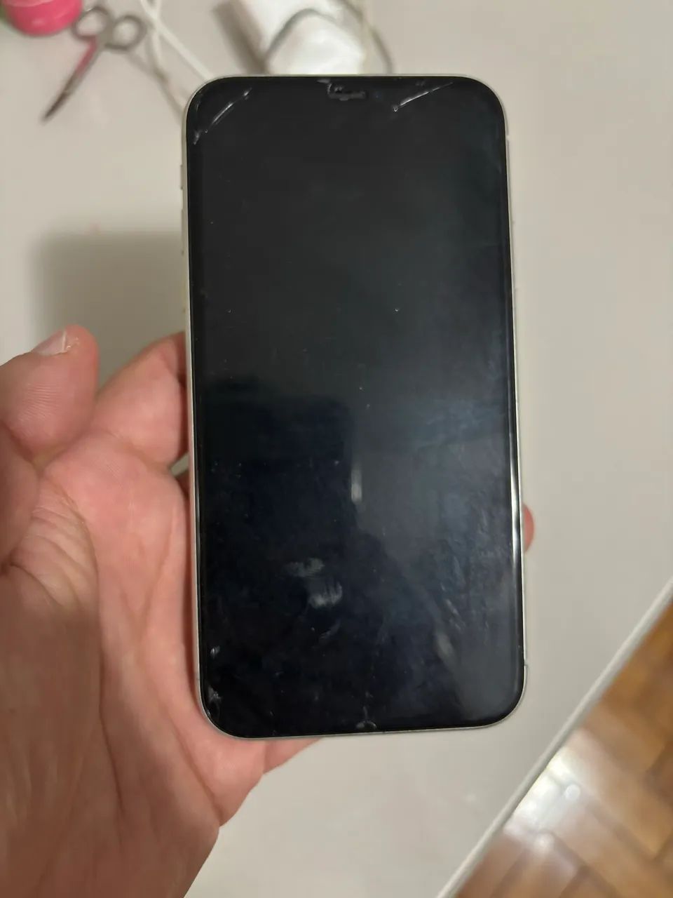 Iphone 11 Branco 256 gb Original com nota fiscal - Foto 3