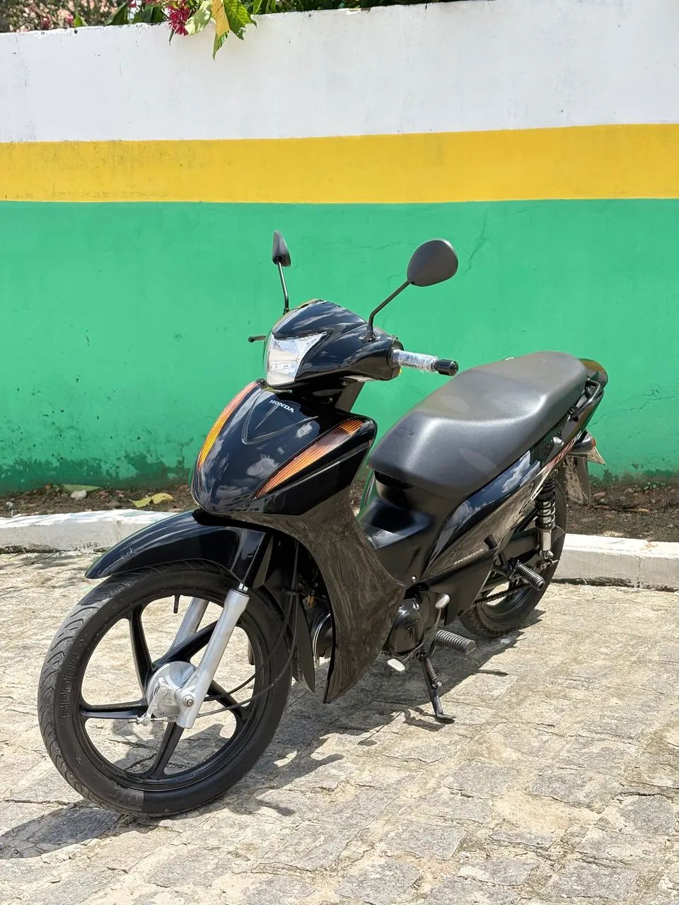 Biz 100cc 2013 conservada 