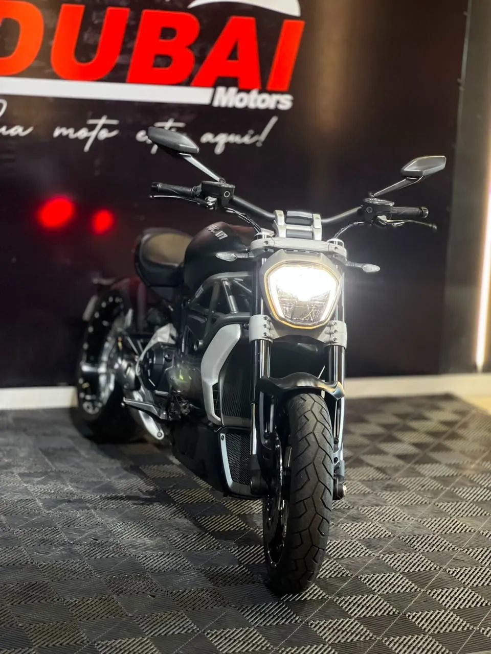 Ducati XDIAVEL 1262 - Foto 3