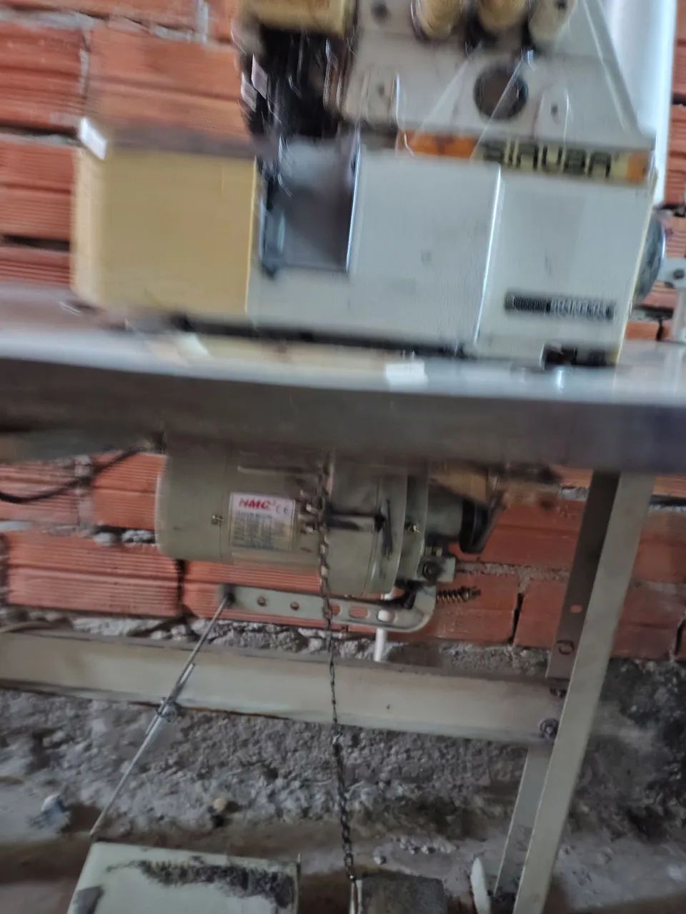 Máquina overloque  - Foto 3