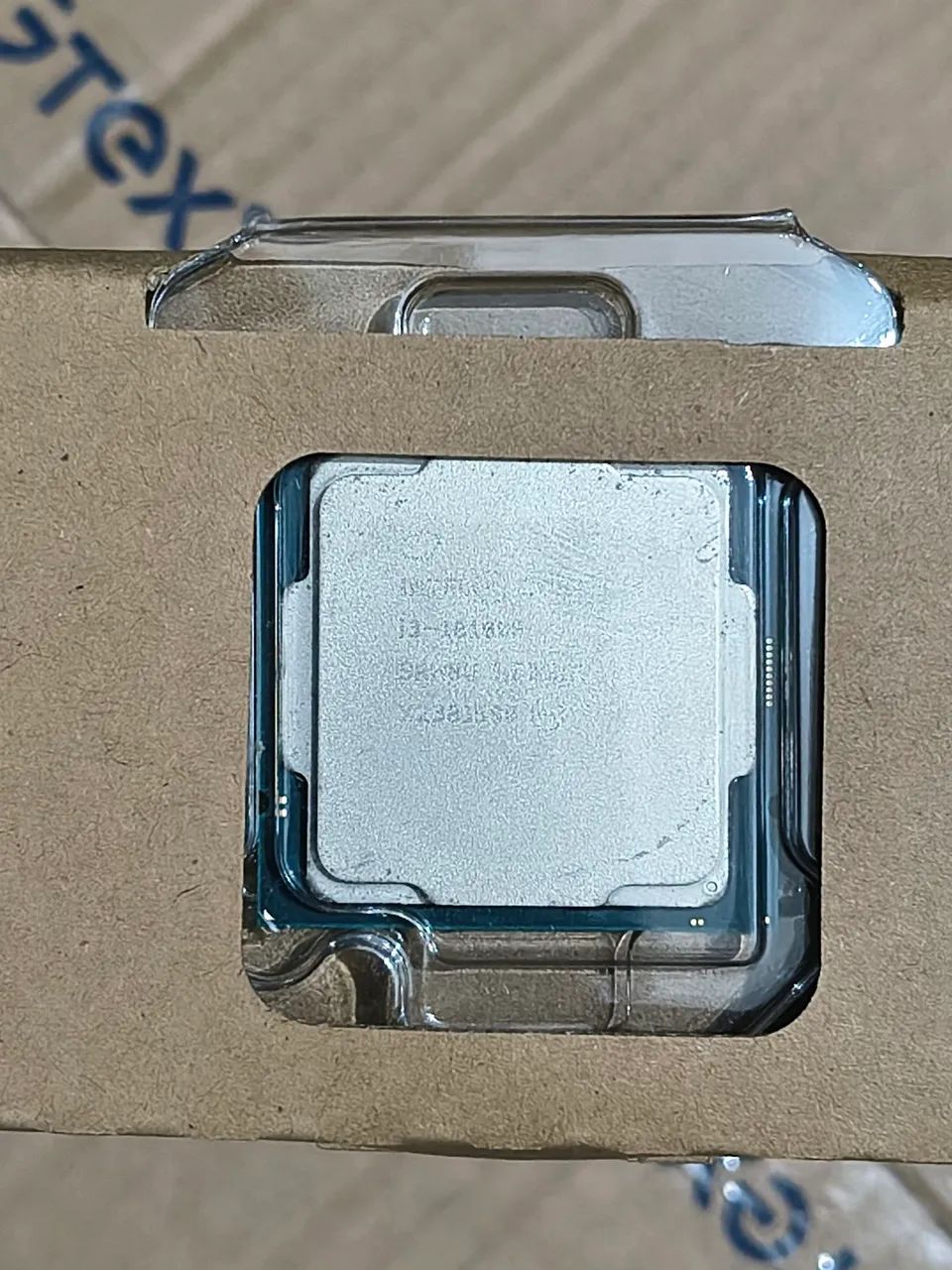 Processador Intel i3 10100F c/ cooler original zero km - Foto 3