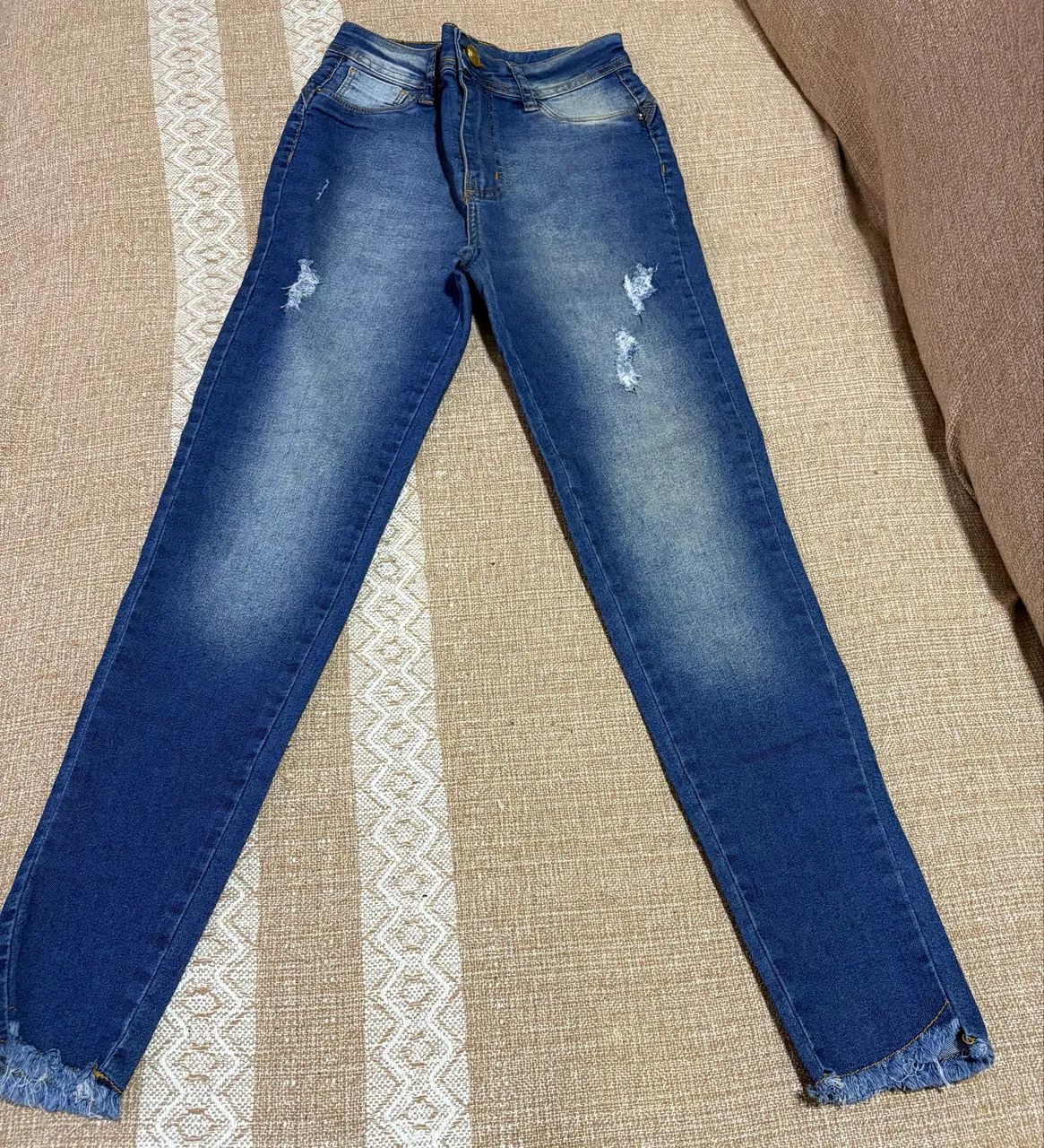 Calça jeans com stretch tamanho 40