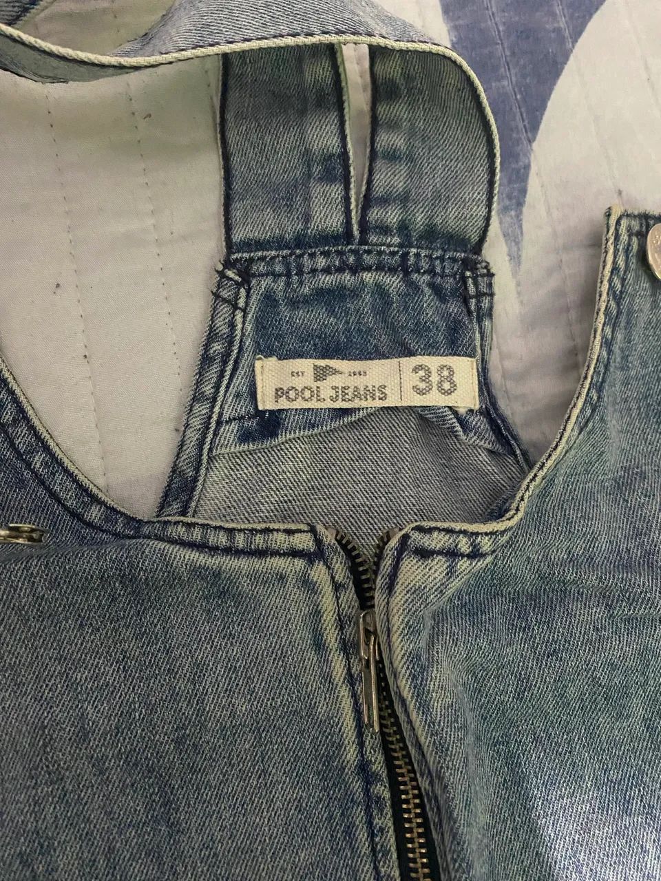 Jardineira jeans - Foto 3
