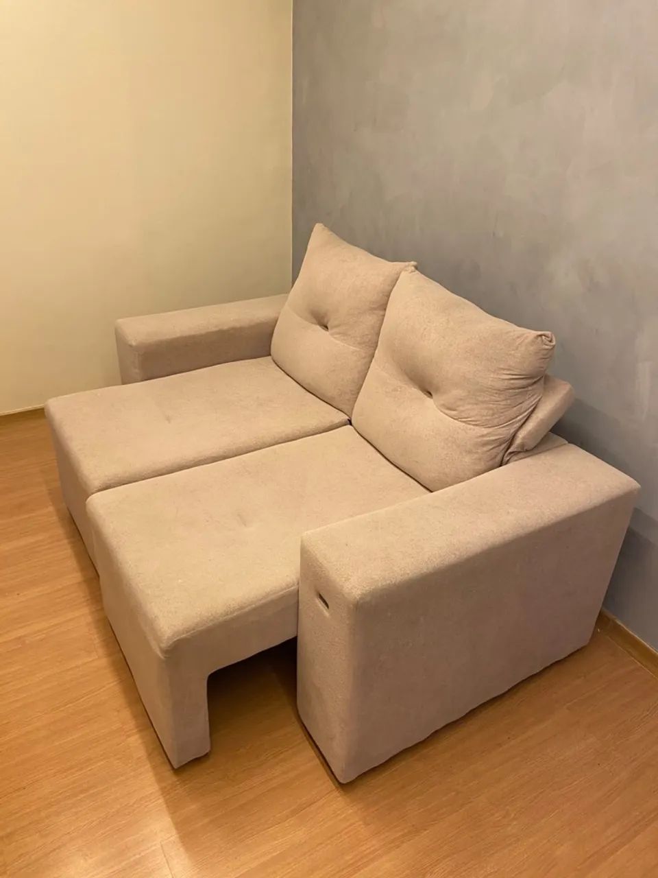 Sofá 3 lugares 