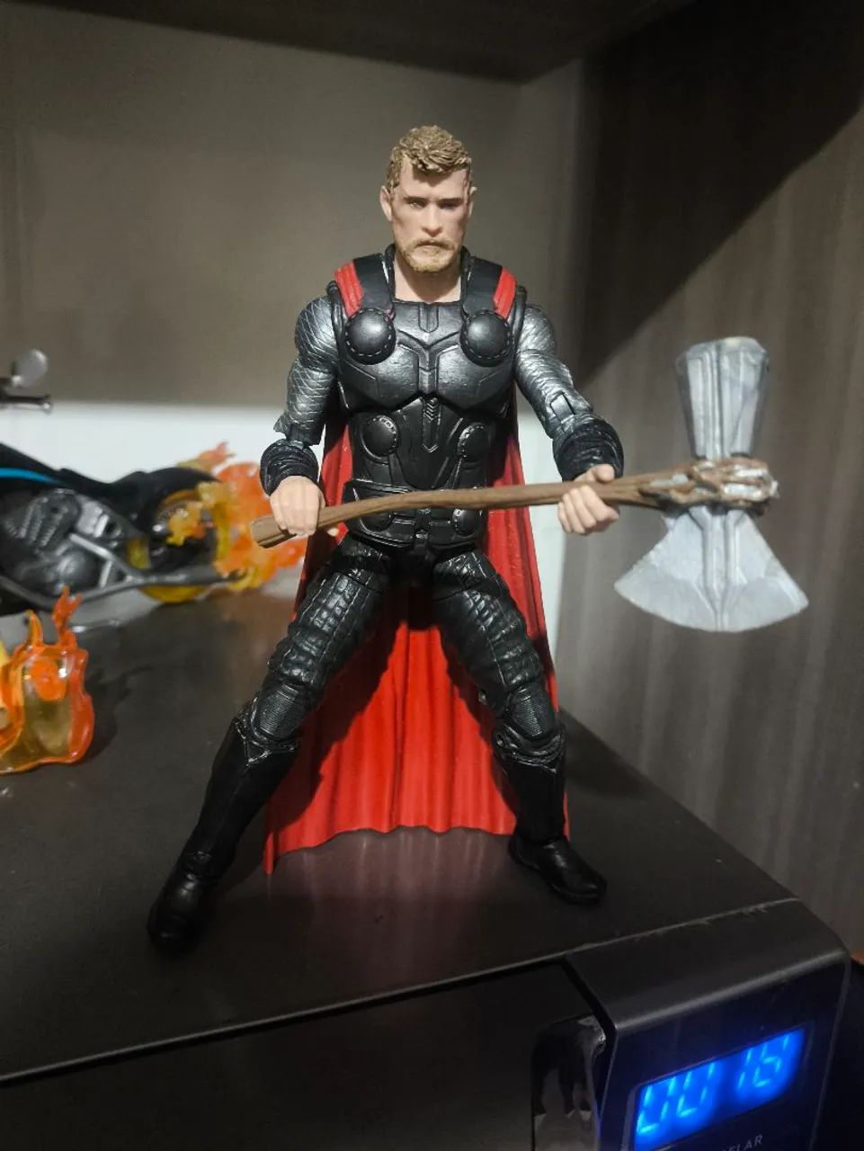 Thor Marvel Legends 
