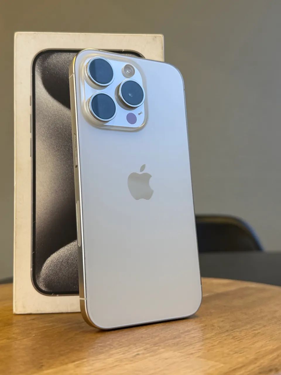 iPhone 15Pro 128GB ホワイト Apple Iphone 15 Pro Titânio Branco 128gb/ Promoção Exclusiva (Novo