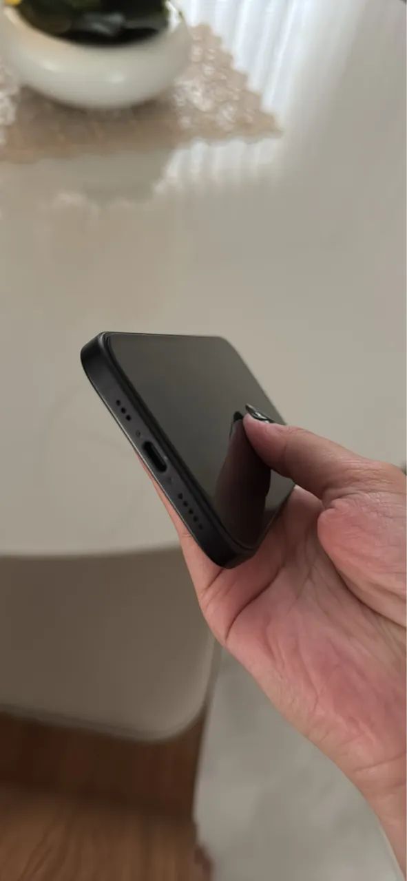 iPhone 15 28gb - Foto 2