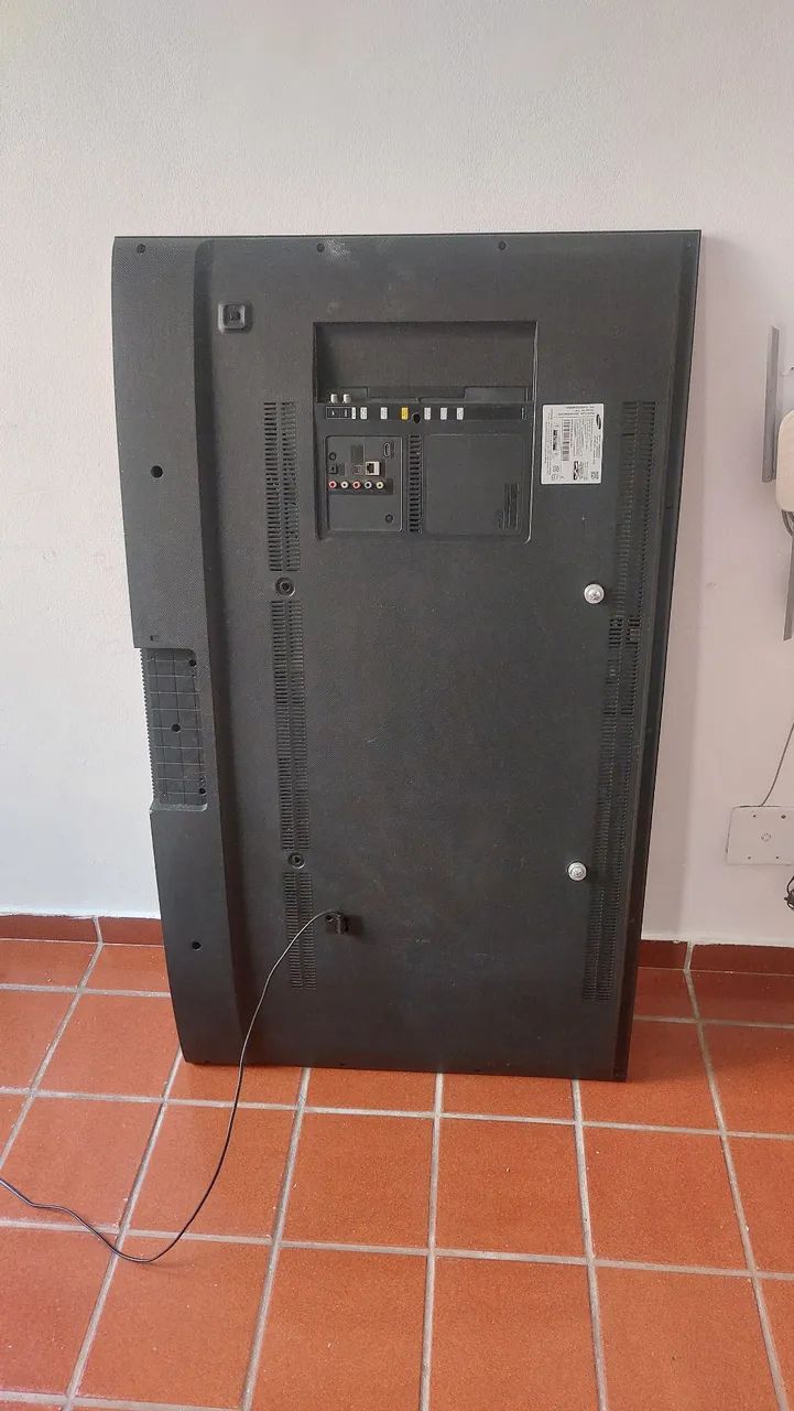 vendo uma TV Samsung 55 polegadas para retirada de peças  - Foto 2