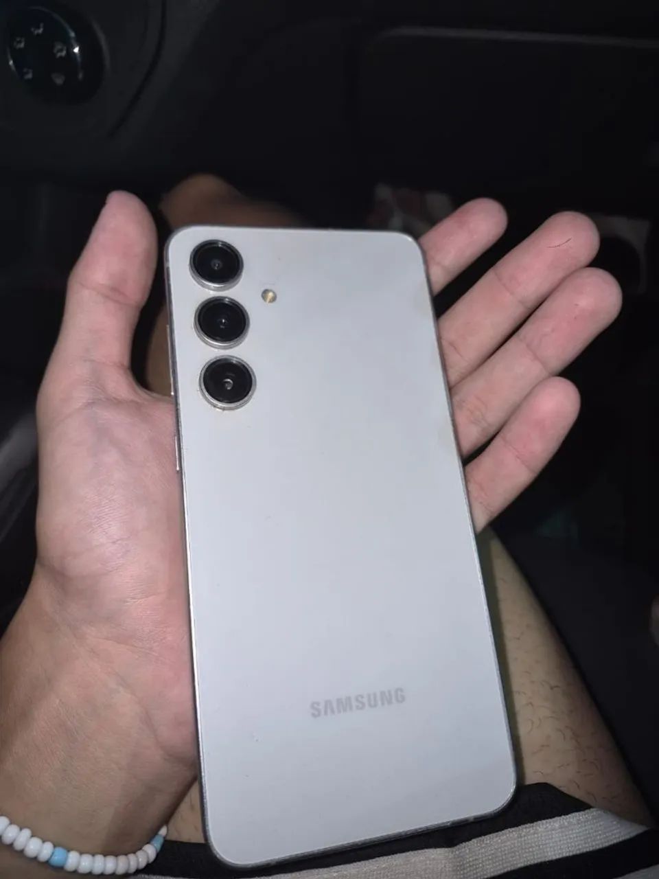 Samsung S24FE