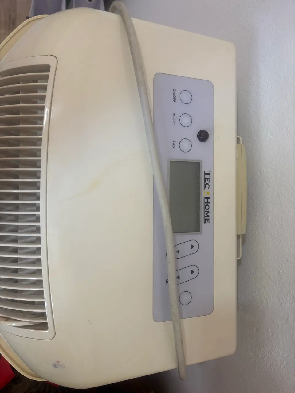 Vendo Ar condicionado portátil 127v - Foto 4