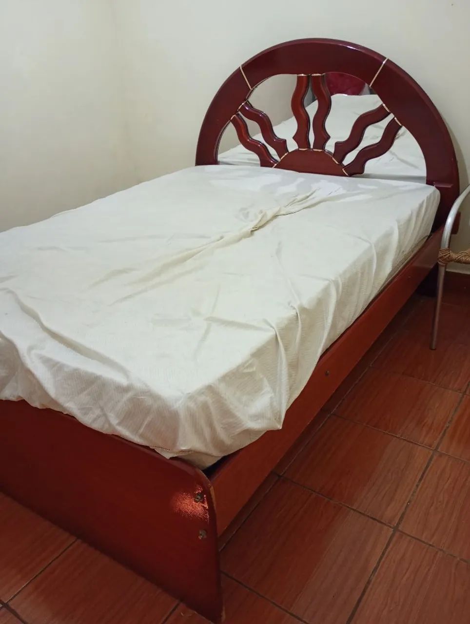 Cama de casal com colchão  - Foto 4