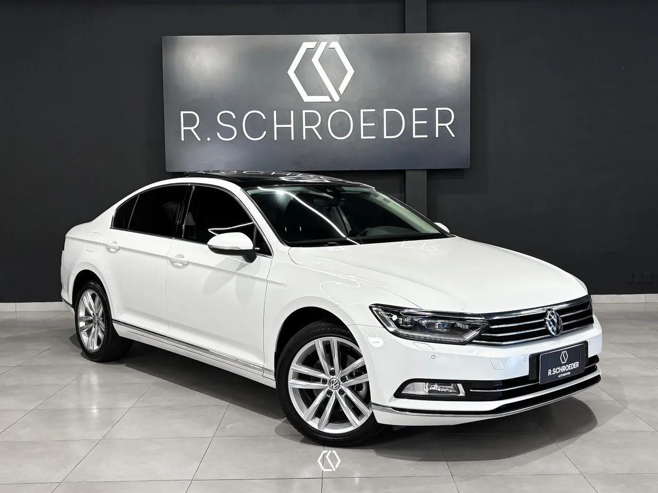 Volkswagen Passat Passat Highline 2.0 TSI 220cv Tip. 2019