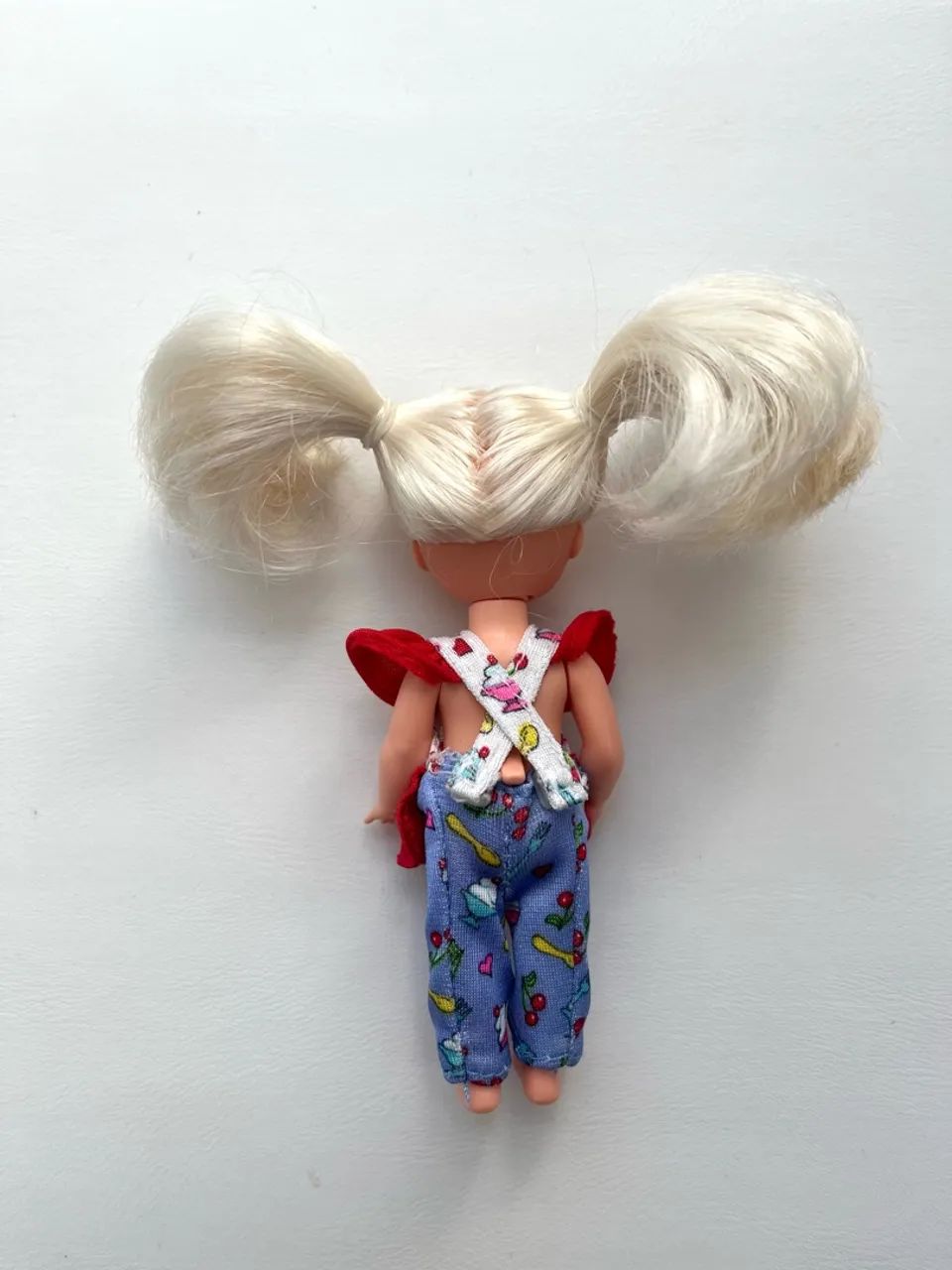 Boneca Barbie Kelly Eatin? Fun - Foto 3