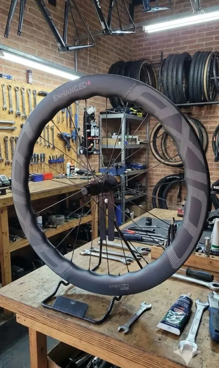 Roda de Carbono Axion Wave Cerâmica