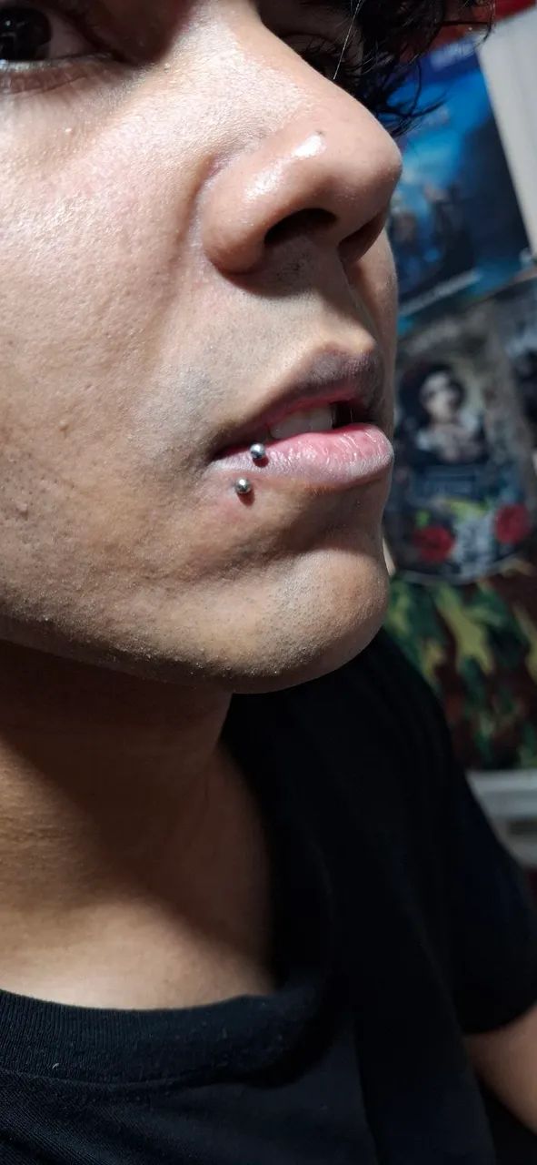 Aplicações de piercings e tatuagens em geral!!! - Foto 3