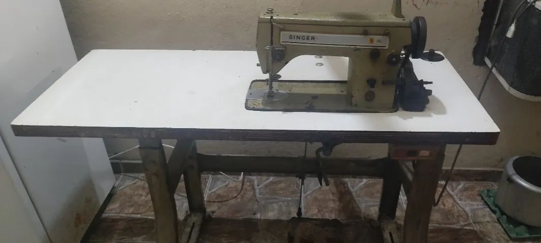 Máquina Industrial Reta Singer  - Foto 3