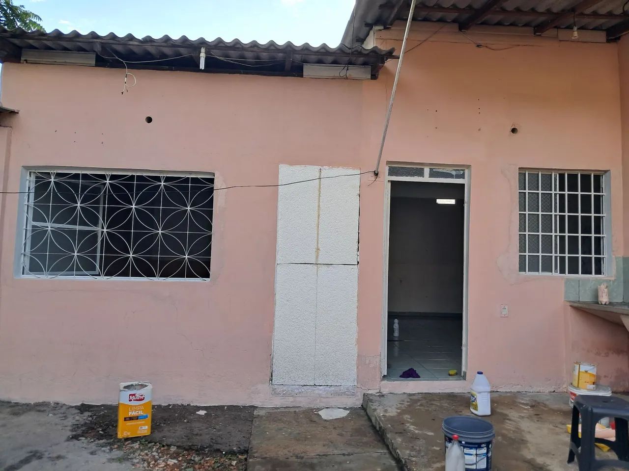 Aluga- se apartamento no bairro Araceli R$ 800