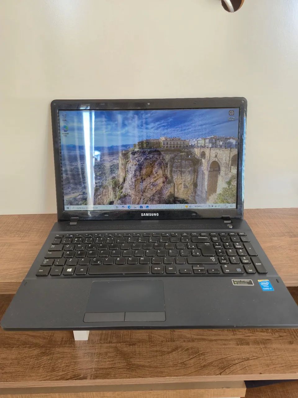 Notebook Samsung Intel core i7 - 4510U CPU @2.00GHz