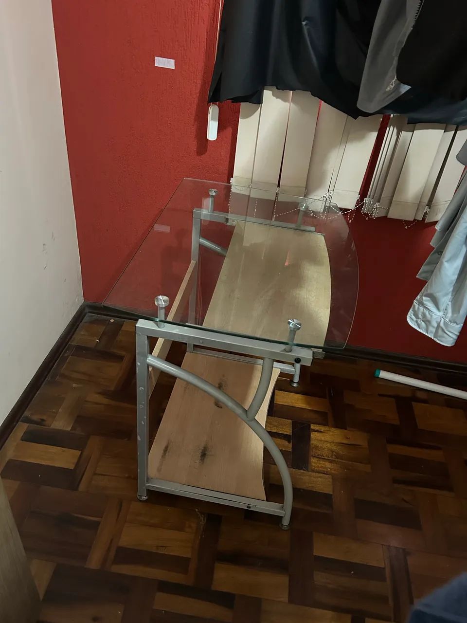 Mesa Estudo vidro pequena - Foto 3