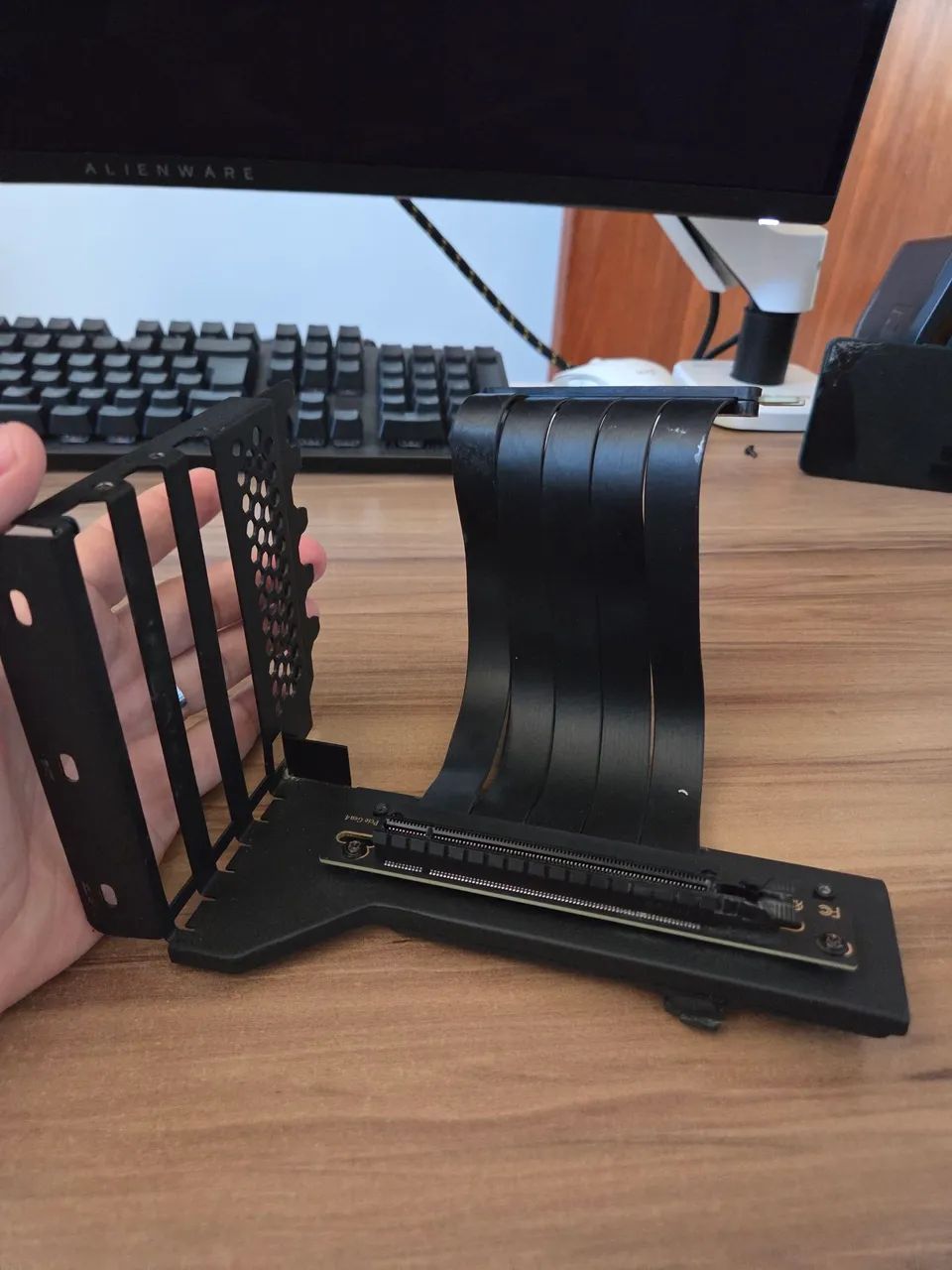 Suporte de placa + cabo pci 4.0 