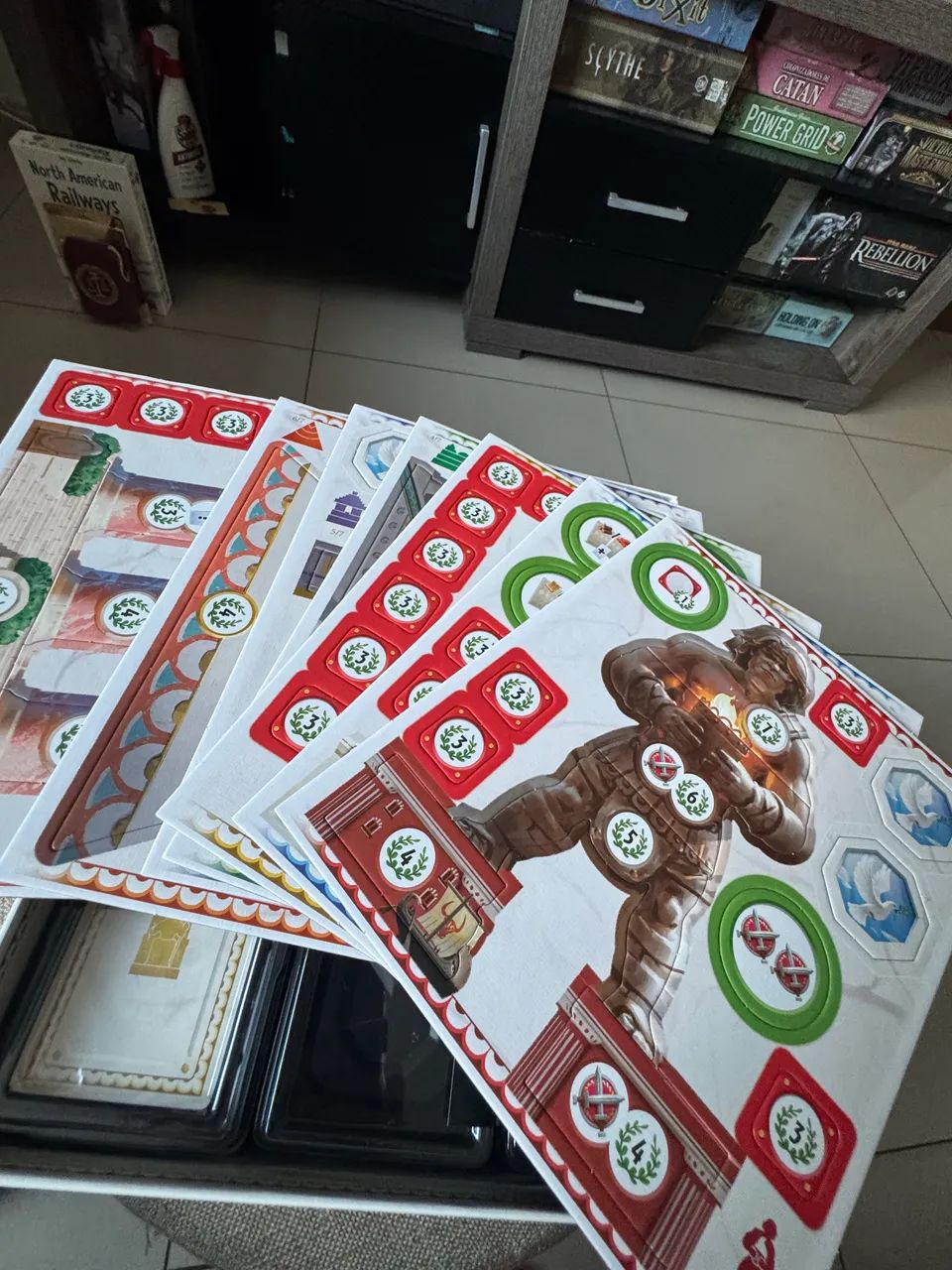 7 WONDERS Arquitetos - jogo de tabuleiro - Boardgame  - Foto 3