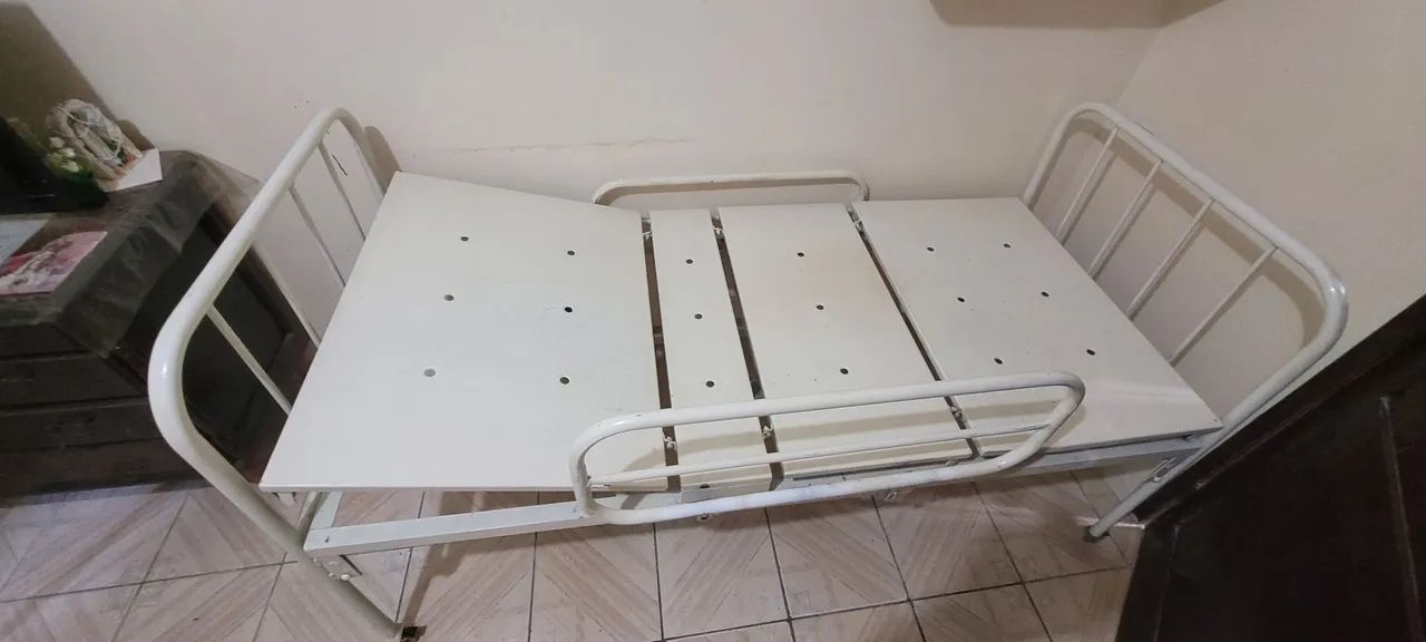 Cama hospitalar 2 manivelas