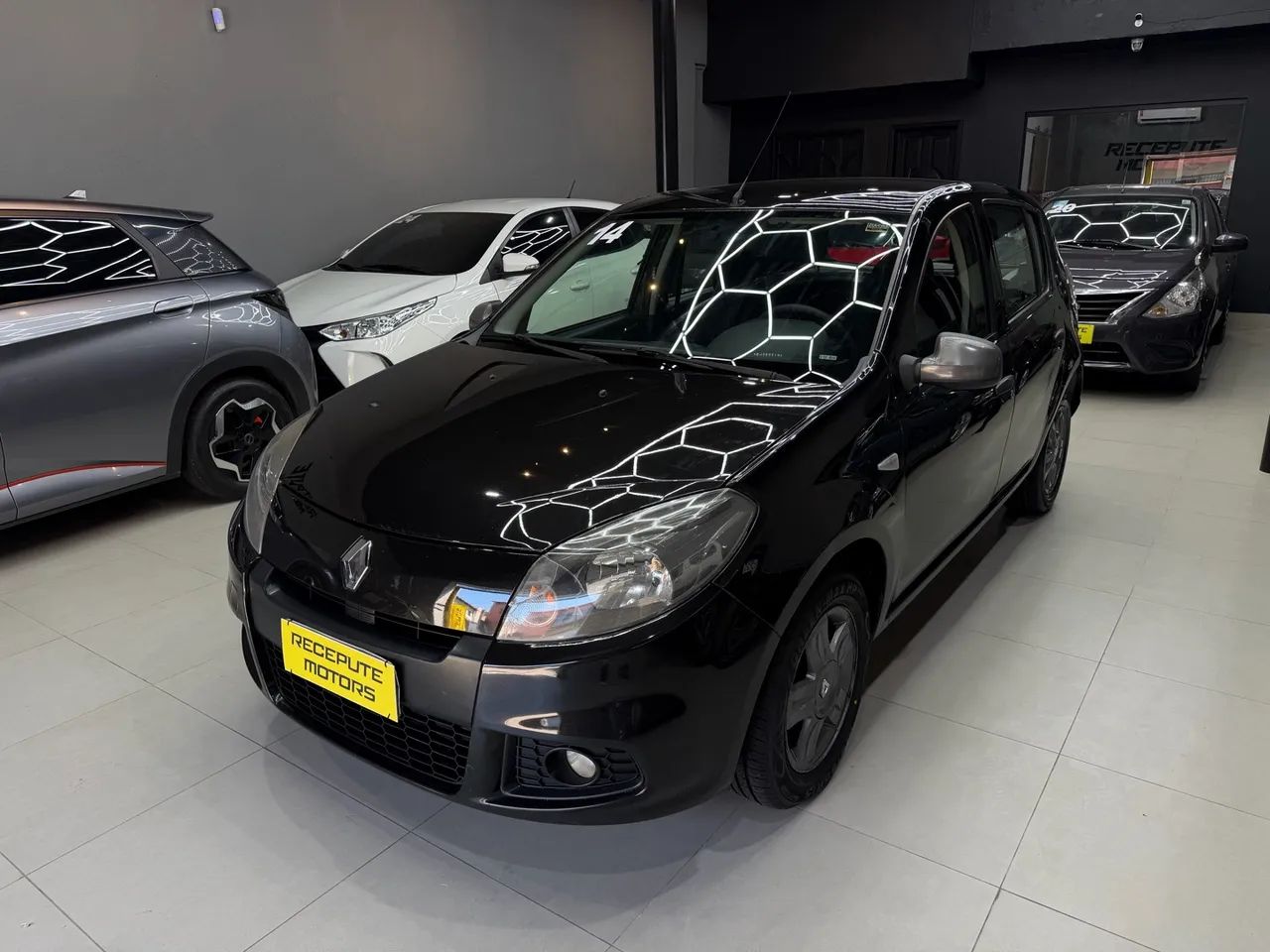Renault Sandero SANDERO Expression Hi-Flex 1.0 16V 5p 2014