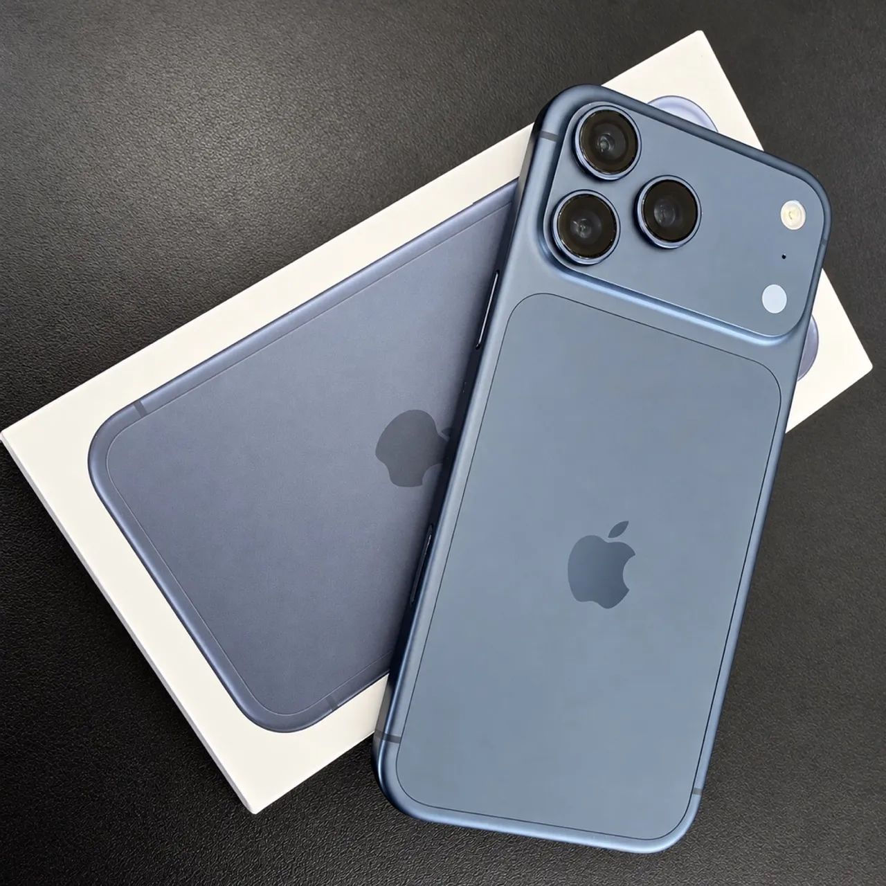 iPhone 17 pro max azul 256GB  - Foto 2