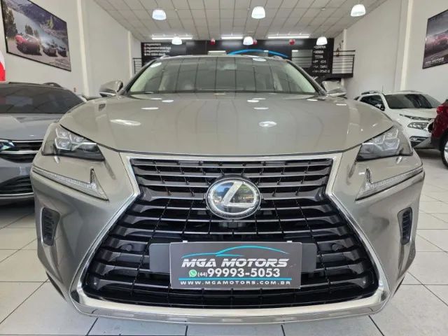 Lexus NX-300 Luxury 2.0 16V 238cv Aut., foto 10 de 20