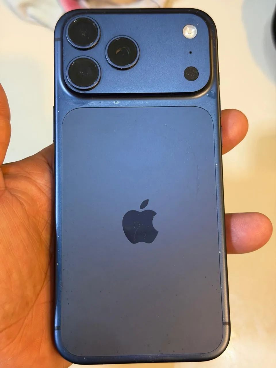 iPhone 17 pro Max 256 azul - Foto 2