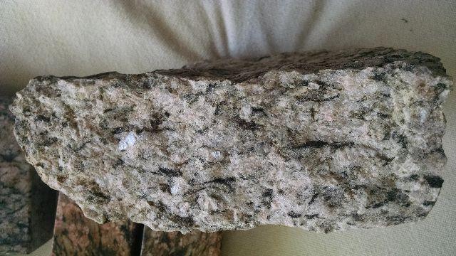 Ganhe um tesouro de Jazidas de Granito Ornamental comprando a Fazenda - Foto 18