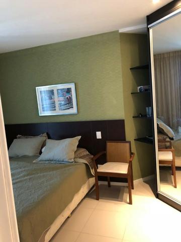 Apartamento Tancredo Neves Mundo Plaza 2 suítes finamente decorado 2 vagas Nascente - Foto 3